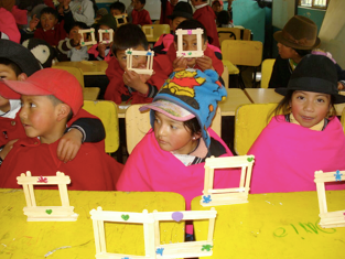 Niños ecuador banco solidario